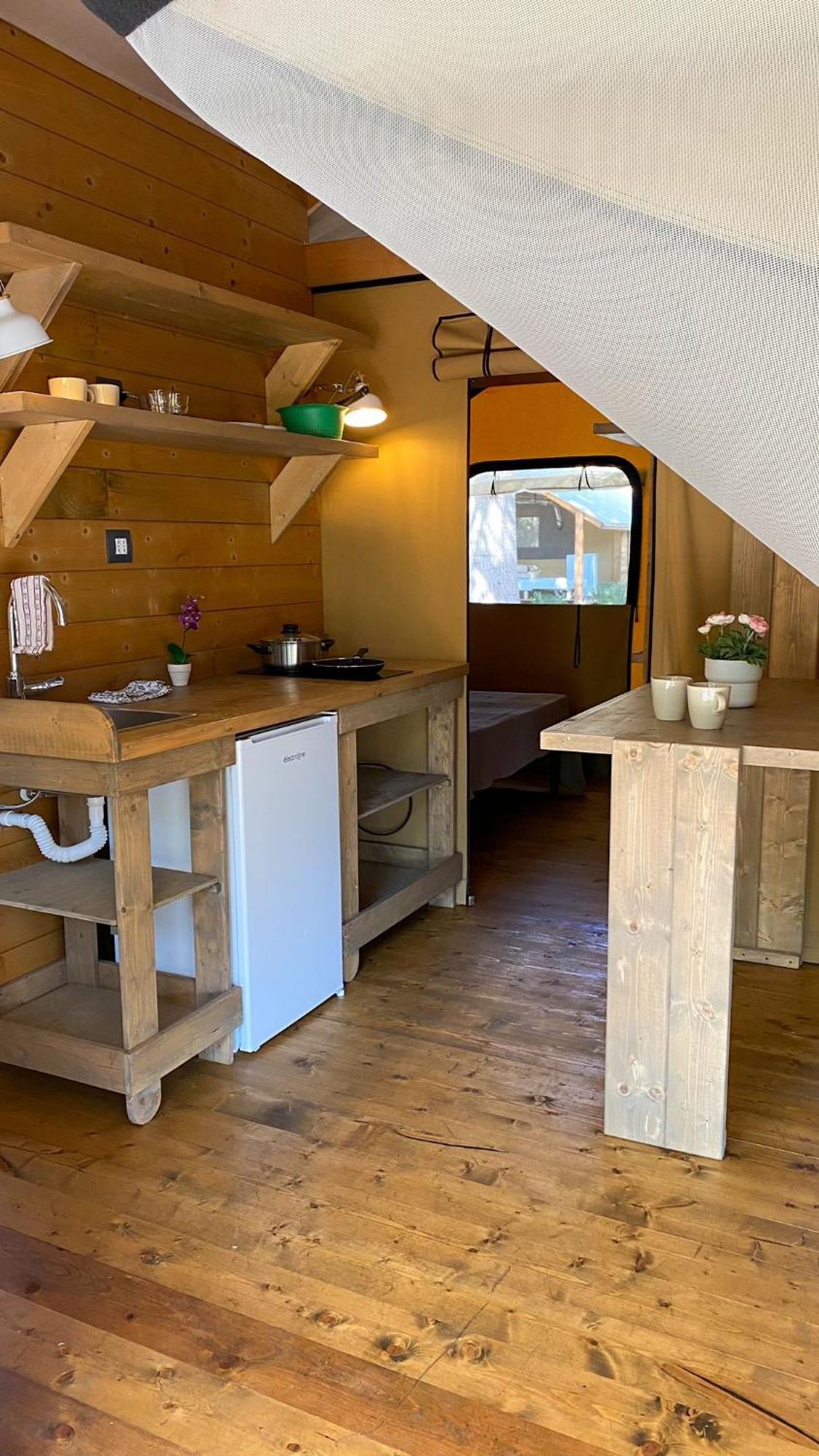 Il Pampaleone Glamping And Resort Acireale Quarto foto